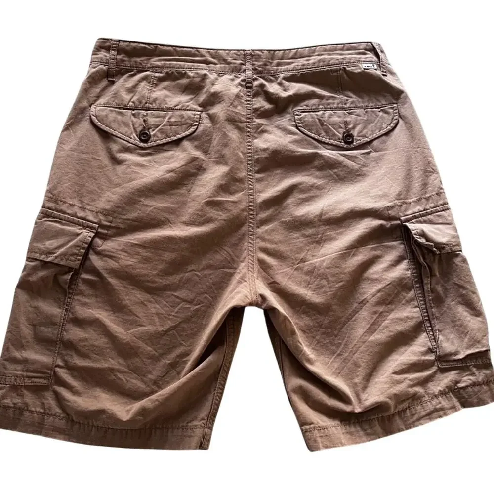 Levi’s Men’s Size 32 beige Cargo Shorts